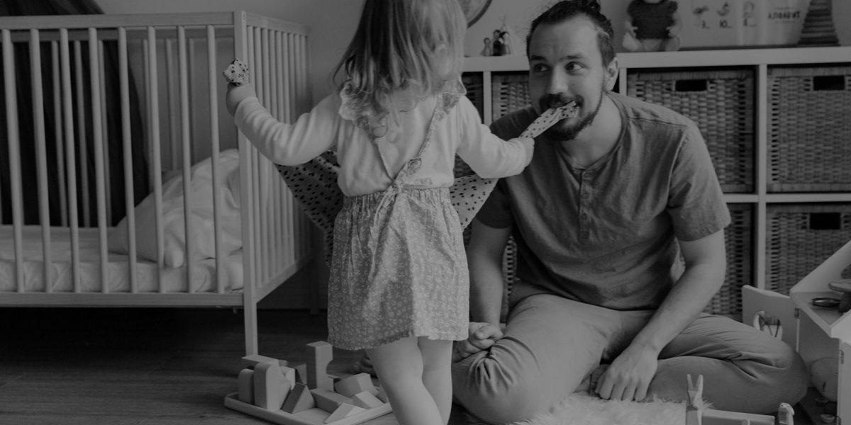 What is Parallel Parenting and How Does it Differ to Co Parenting?